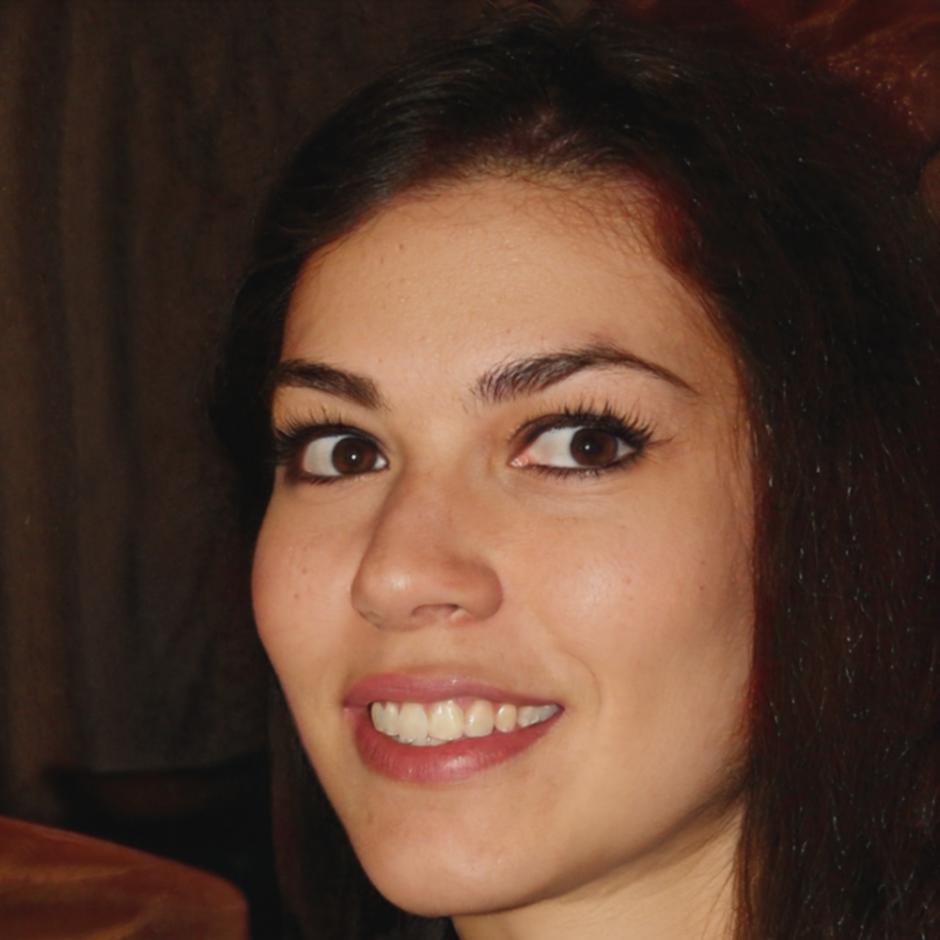 Maria Rodriguez - Risk Management Expert